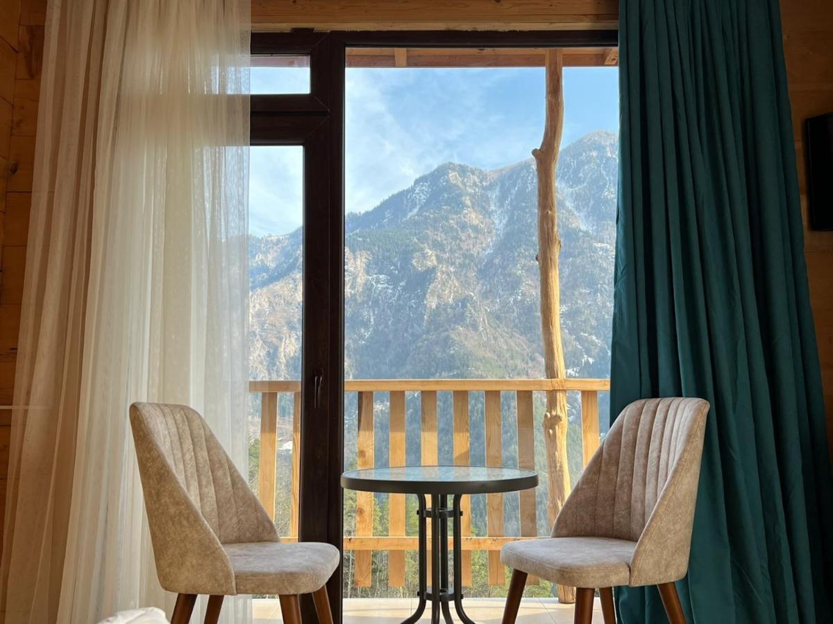 Hotel Khulo Lnn Luaran gambar